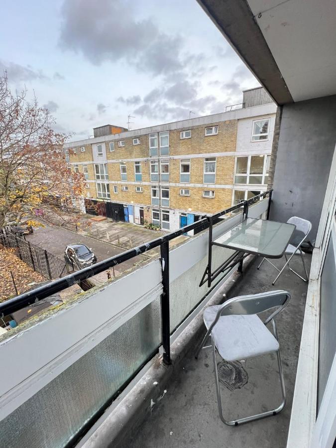 Entire 3 Bedroom Luxury Apartment In London With Private Balcony Bagian luar foto