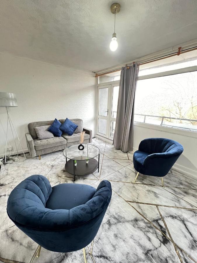 Entire 3 Bedroom Luxury Apartment In London With Private Balcony Bagian luar foto